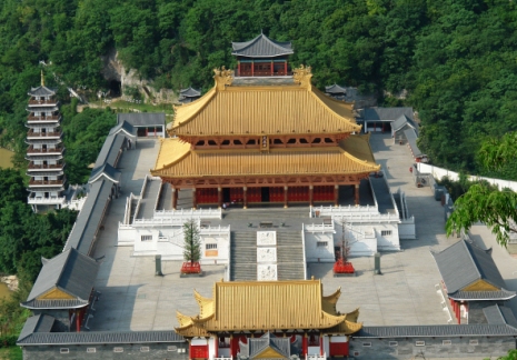 2025新澳门原料大全